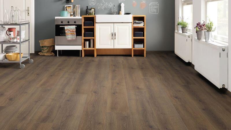 Haro laminatgolv, Gran Via - Ek Contura, Rökt