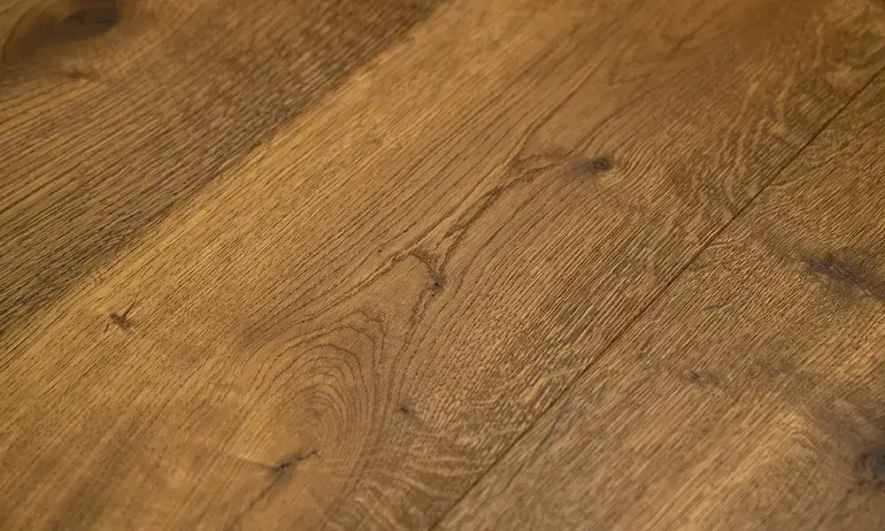 Trägolv - Ek Herrgårdsplanka 260 mm. Borstad rökt oljad