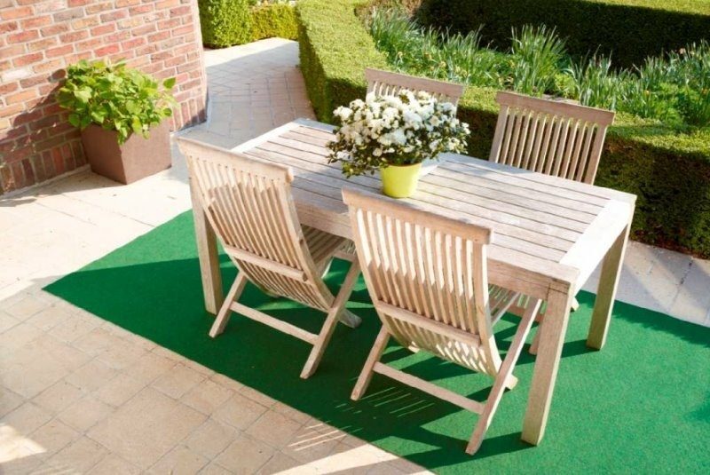 Cricket grön nålfilt med noppor (Gräs) - REST 115X400 CM